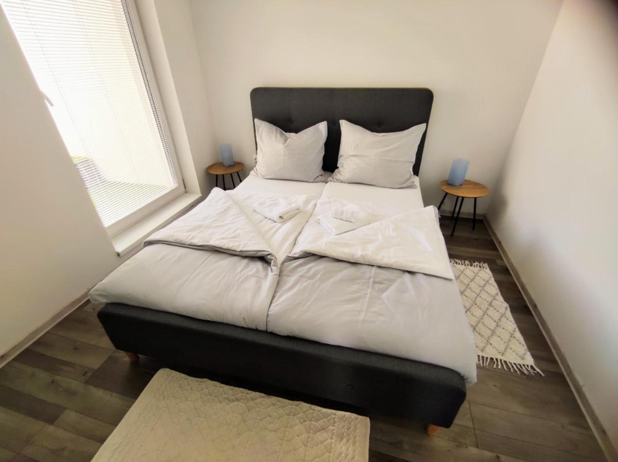 Comfort Apartment For 6 & Loggia & Free Parking Žilina Eksteriør billede