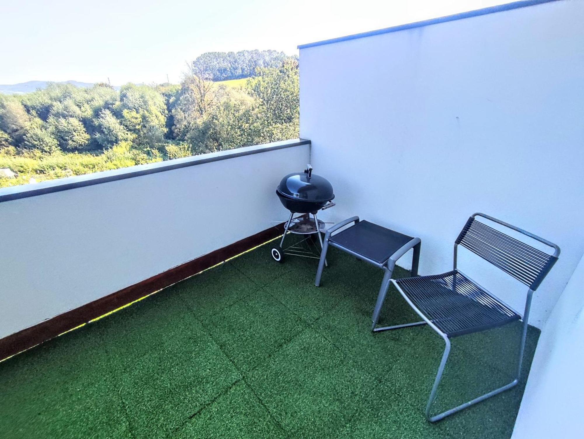 Comfort Apartment For 6 & Loggia & Free Parking Žilina Eksteriør billede